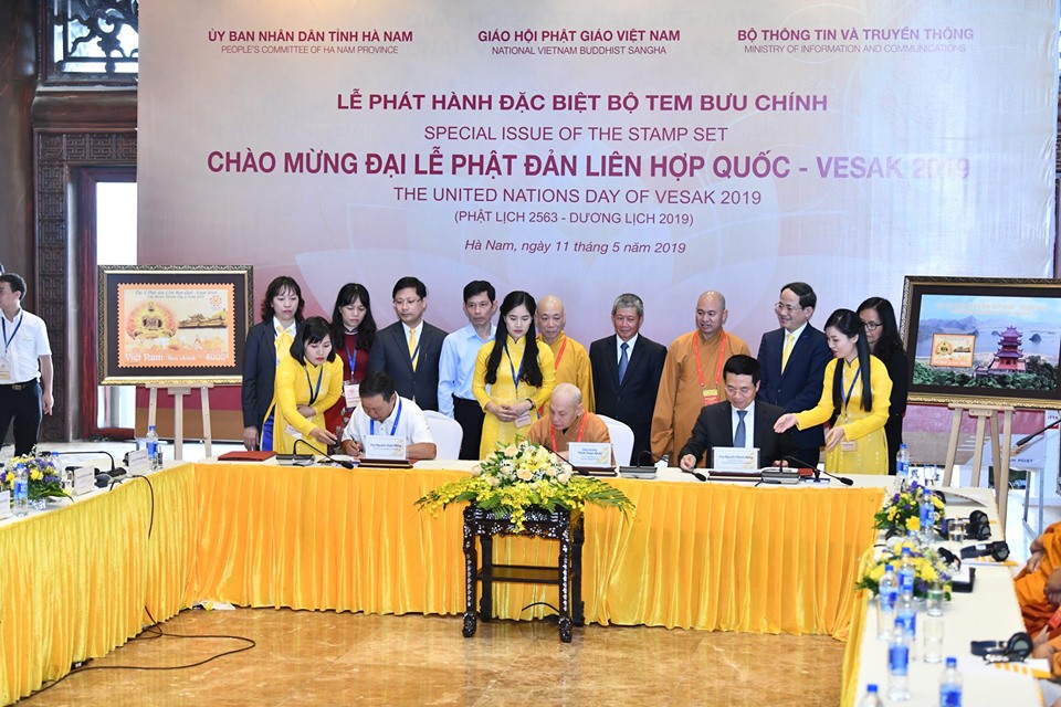 Hà Nam: Lễ ra mắt Tem Bưu Chính chào mừng Đại lễ Vesak LHQ 2019